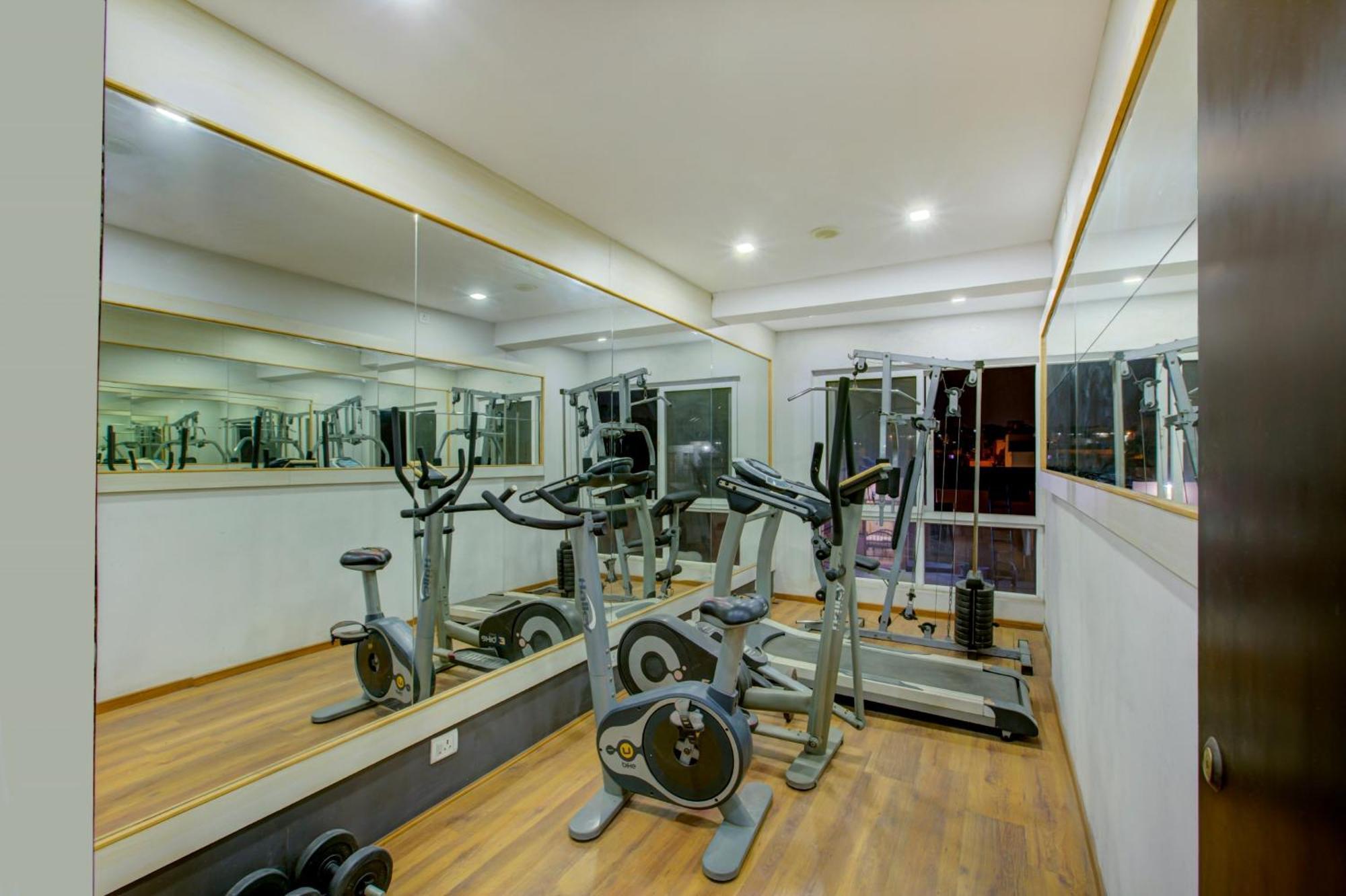Super Townhouse Oak Jvh Hotel Bangalore Exterior foto
