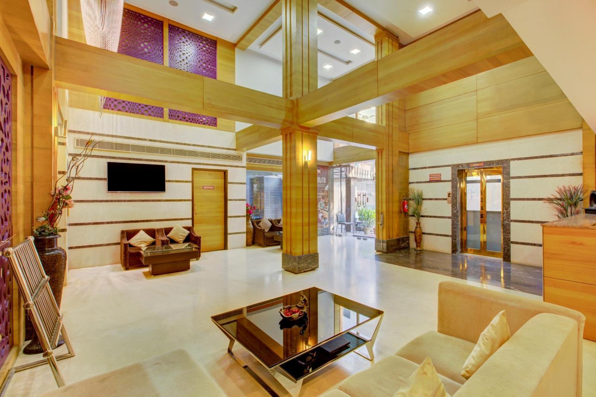 Super Townhouse Oak Jvh Hotel Bangalore Exterior foto