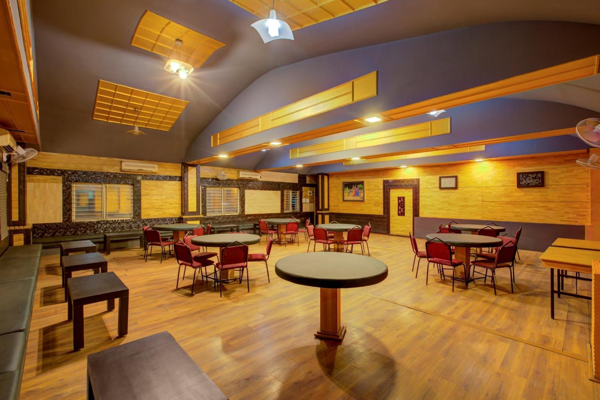 Super Townhouse Oak Jvh Hotel Bangalore Exterior foto