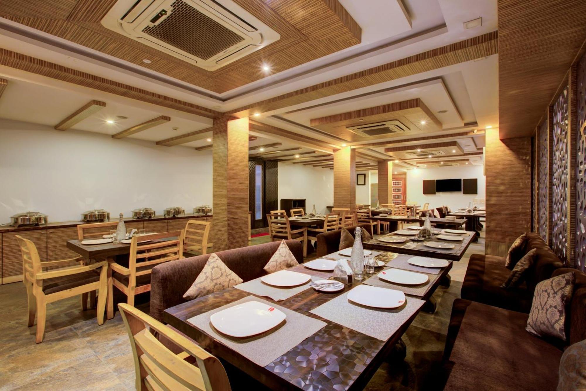 Super Townhouse Oak Jvh Hotel Bangalore Exterior foto